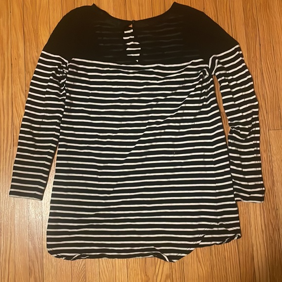 ✨BOGO $8✨ MINK PINK striped long sleeve shirt - Picture 3 of 3